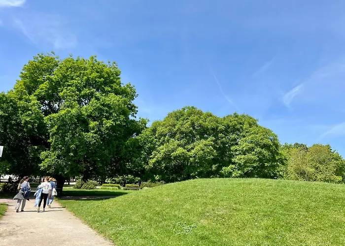 Green Park Apartment